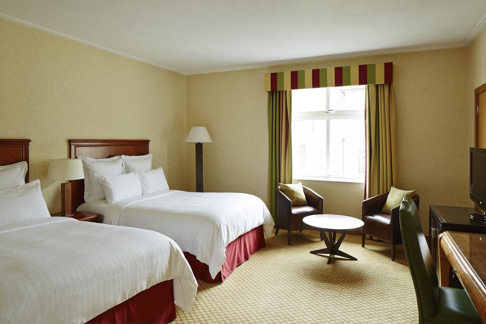 Delta Hotels By Marriott Bexleyheath Esterno foto
