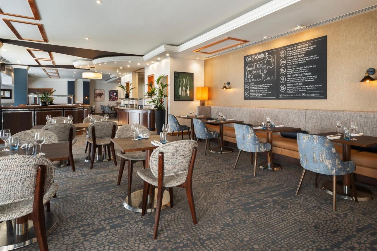 Delta Hotels By Marriott Bexleyheath Esterno foto