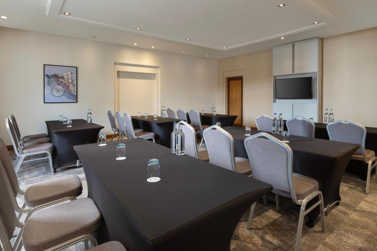 Delta Hotels By Marriott Bexleyheath Esterno foto