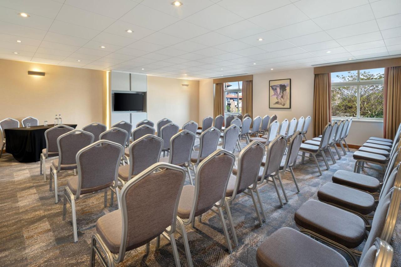 Delta Hotels By Marriott Bexleyheath Esterno foto