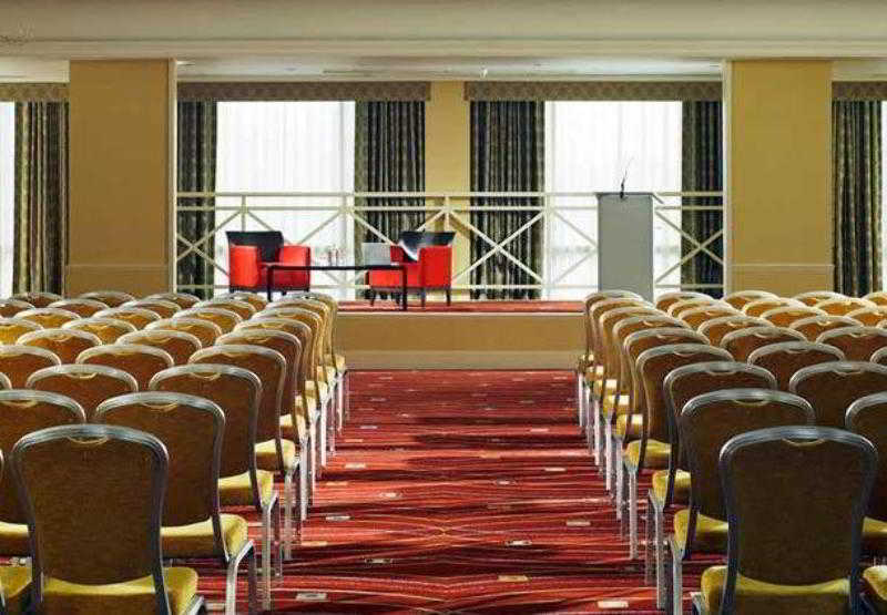 Delta Hotels By Marriott Bexleyheath Esterno foto